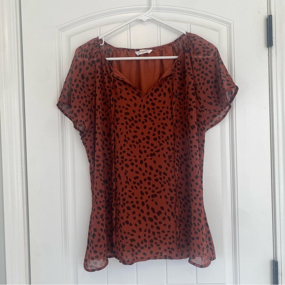 Tops - Fantaslook Women's Deep Orange and Brown Pattern Short Sleeve Top Size XL